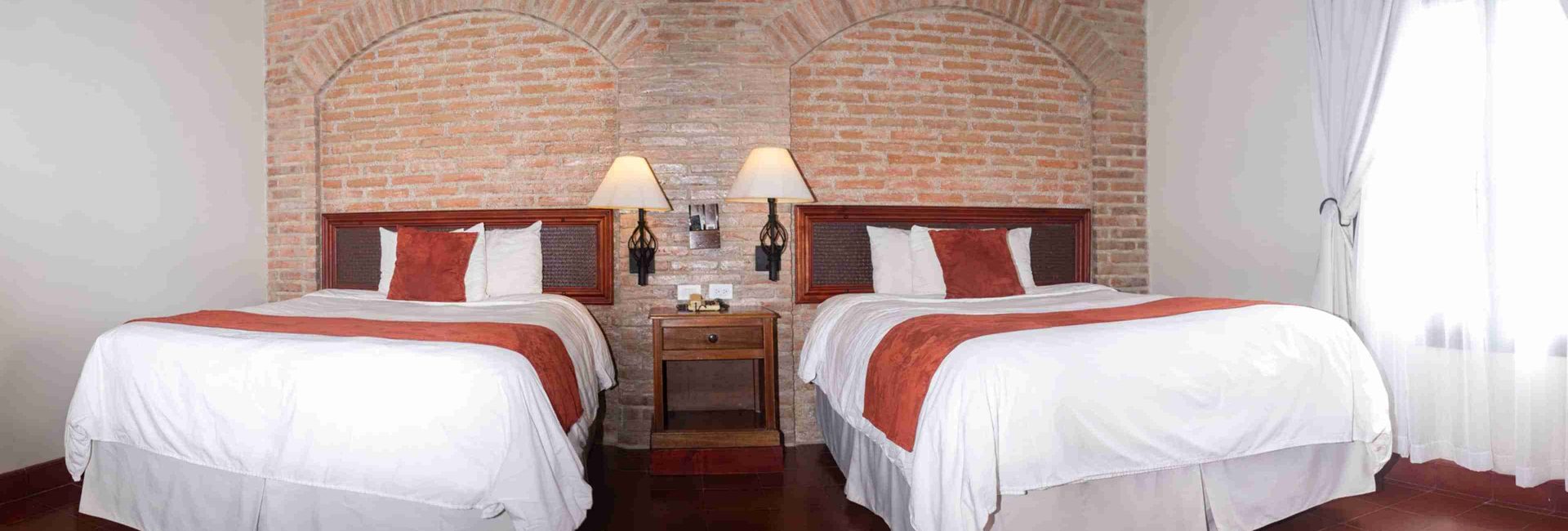 Colonial Two-Bed Room