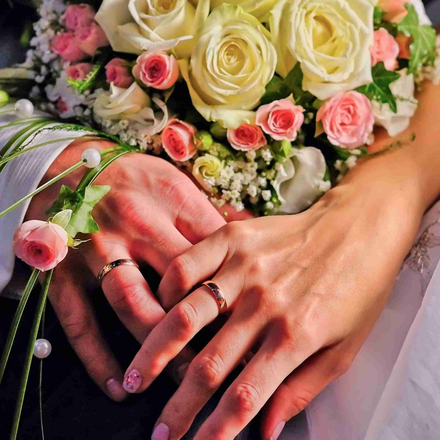 Weddings partners flowers